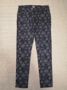 Granatowe regulowane spodnie w kwiaty kwiatki F&F 152 jak nowe