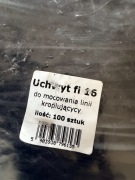 Uchwyt do mocowania linii kroplujacej 