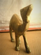 mosiężny WIELBŁĄD rzeźba stojąca super stan 