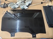 AUDI Q7 II 4M0 SZYBA DRZWI PRAWA LEWA TYŁ 4M0845026D 4M0845025D rok 2022 