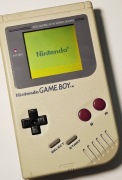 KONSOLA NINTENDO GAME BOY GAMEBOY CLASSIC DMG-01 Z USZKODZONYM EKRANEM 
