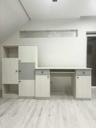 Zestaw mebli - biurko + szafka 