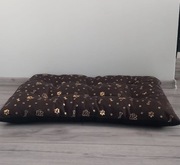 Legowisko poduszka duża 90x70 cm brązowe w łapki