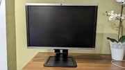 Monitor 22" HP LA2205wg 1680x1050, pivot, usb, dvi