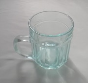 Jasno turkusowy kufel 0,25 L. August Walther & Sohne, nr 79.1931 r. Sygnow.