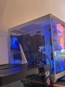 Komputer gamingowy Ryzen 5 rtx 5060 obudowa biała