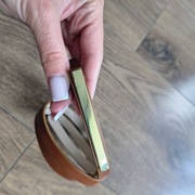 Brązowy elegancki pasek złota klamra 