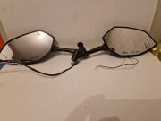 Lusterka motocyklowe z obrysówką I kierunkiem 