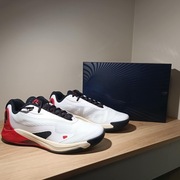 New Balance Kawhi 4 r. 45,5 (29,5 cm) BBKLSBR4 White Red Black