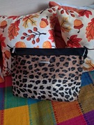 Duża elegancka kosmetyczka vintage panterka