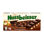 Czekolada ciemna z pełnymi orzechami 