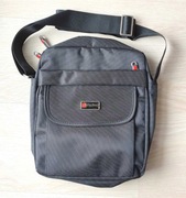 Torba na ramię, nowa – 9 kieszeni, solidne wykonanie