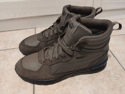 Buty męskie za kostkę na zimę Puma Graviton Mid 44, 28,5 cm , stan bdb