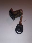 Wkładka zamka audi A4 B6 b7 z kluczem 