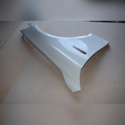 błotnik prawy przód bmw F10 A300