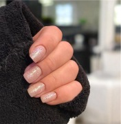 Szukam modelek na paznokcie