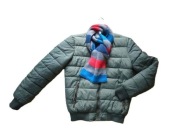 Pikowana zimowa kurtka chłopięca C&A r. 158 gratis szal  i czapka Tchibo