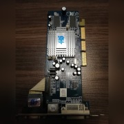 Karta graficzna HIS Radeon 9200SE 128DDR 