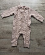 Sweterkowy pajacyk jak nowy 68