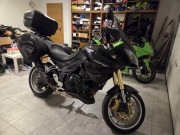 Triumph Tiger 1050 2009 trzy oryginalne kufry motocykl turystyczny