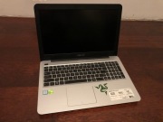 Laptop Asus X556U z rozszerzoną pamięcią RAM