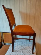 Drewniane krzesła vintage