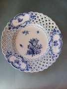 Talerze Miśnia kobalt i biel