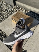 Nike revolution 6 NN running buty do biegania rozmiar 42