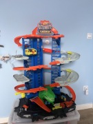 Hot Wheels Garage 