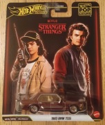 Hot Wheels pop culture STRANGER THINGS 1983 BMW 733i JHW81