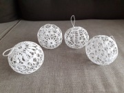 BOMBKI SZYDEŁKOWE RĘCZNIE ROBIONE 4 szt (1) 