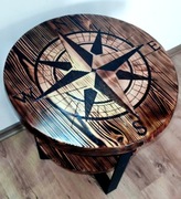 Stolik kawowy. Okrągły. Drewniany. Rękodzieło. Róża wiatrów