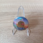 Holograficzna Przypinka HOLO handmade Pokémon Diglet 32 mm