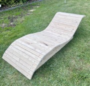 Leżak leżanka ogrodowa