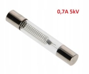 Bezpiecznik do mikrofali mikrofalówki 0,7A 5kV