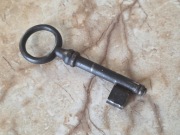 Stary masywny klucz retro ozdoba dekoracja