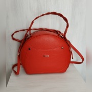 torebka skórzana włoska firmy VEZZE  NOWA