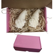 „Krasnal ze śnieżynką i choinką" Scarlet Essence, prezent, Mikołajki 