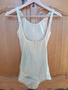 Body wyszczuplające też dla karmiącej matki cieliste nude