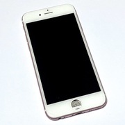 Apple iPhone 6S nie włącza się, obudowa i wyświetlacz zadbane