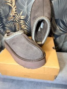 Ugg TAZZ r.38 24,5 cm 
