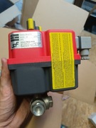 Trójdrożny elektryczny zawór kulowy z napędem DN15 PN63