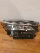 Suzuki sx4 s-cross full Led lampa przód prawa  stan idealny 