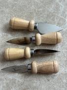 Urocze nożyki do sera