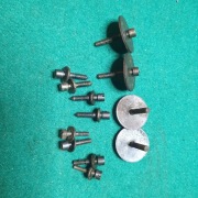 12 sztuk śrub do mocowania mechanizmu zegara=6 par