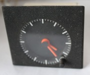 RENAULT  zegar analogowy  do starszych modeli klasyk yongtimer --KIENZLE