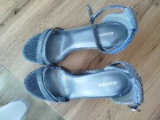 Sandały na szpilce Graceland