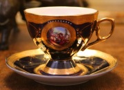 KOBALTOWA PIĘKNOŚĆ-kolekcjonerski zestaw- filiżanka herbaciana