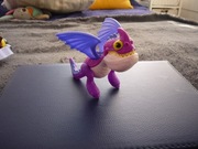 Kosmiczny stworek  wielkości 13 cm