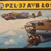 PZL - 37 A/B Łoś   1:72